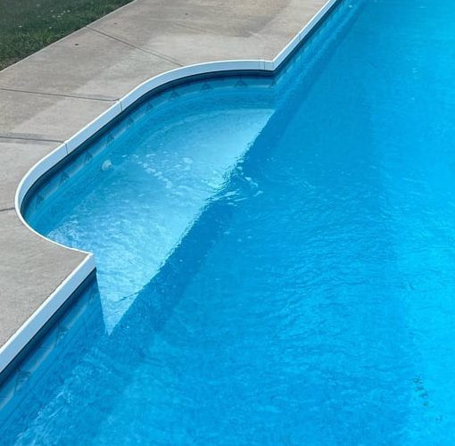 Air Bubbles in Pool Return Line
